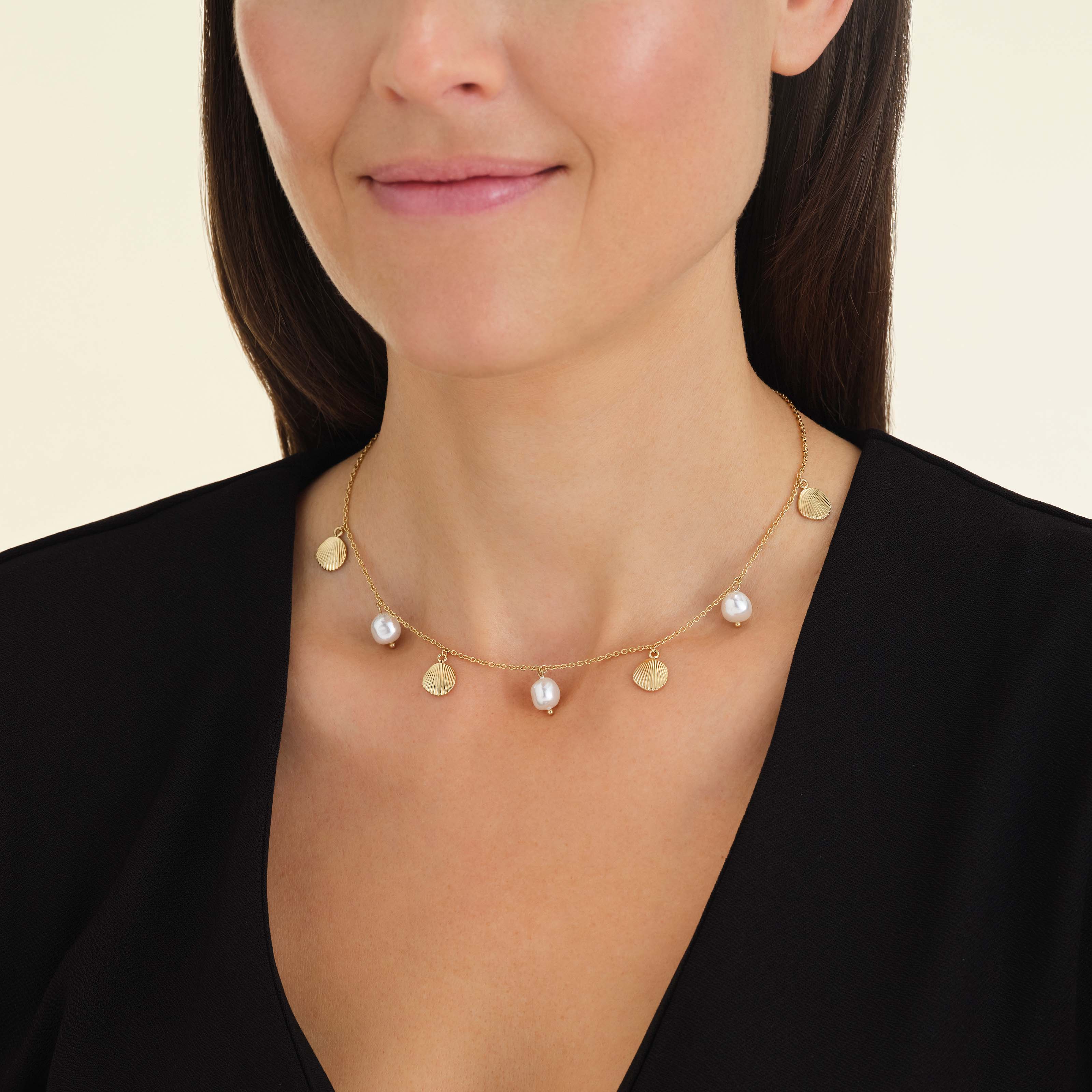 Multi shell and pearl necklace - Image 3