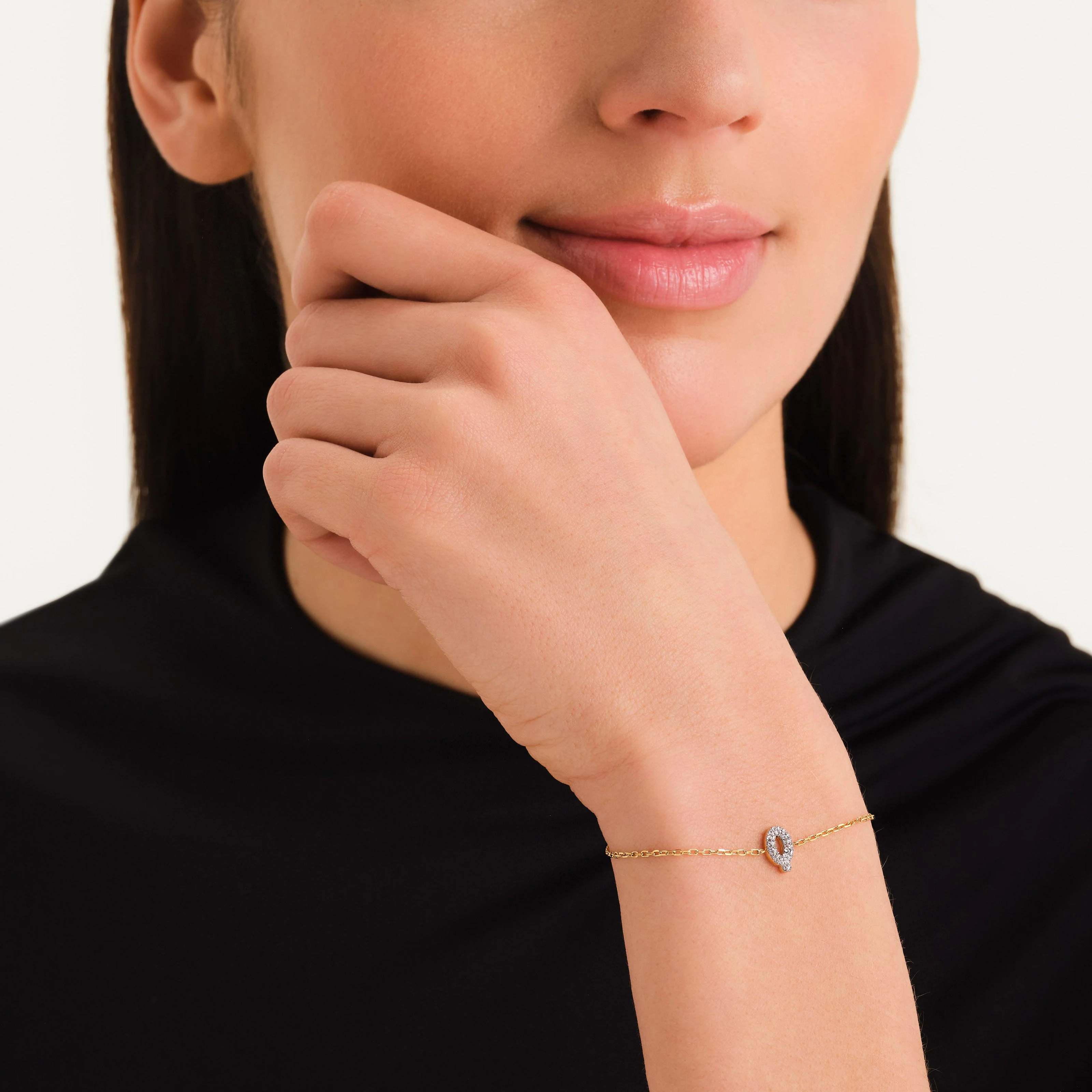 Crystal Letter Q Bracelet - Image 2