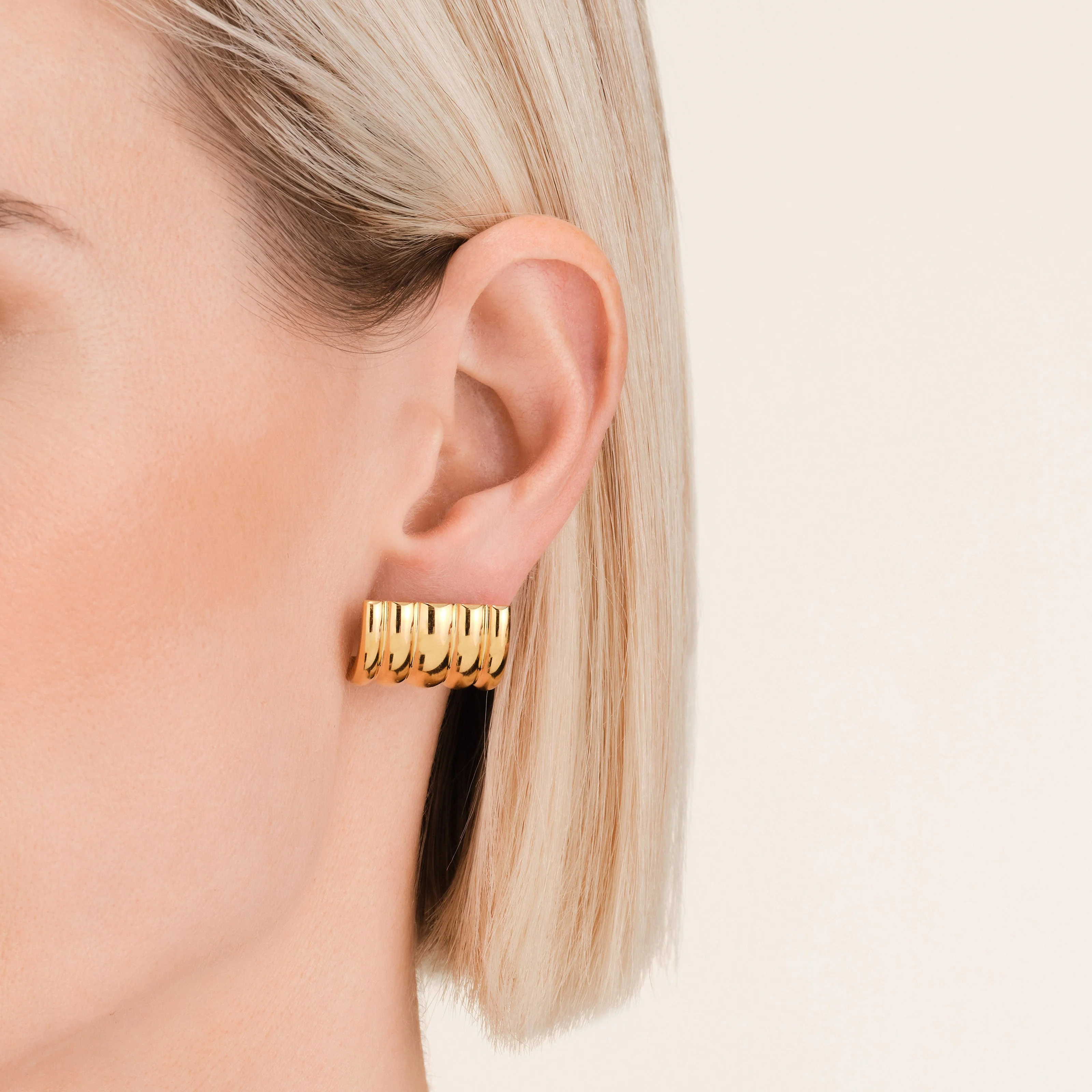 Ribbed Earrings - Image 2