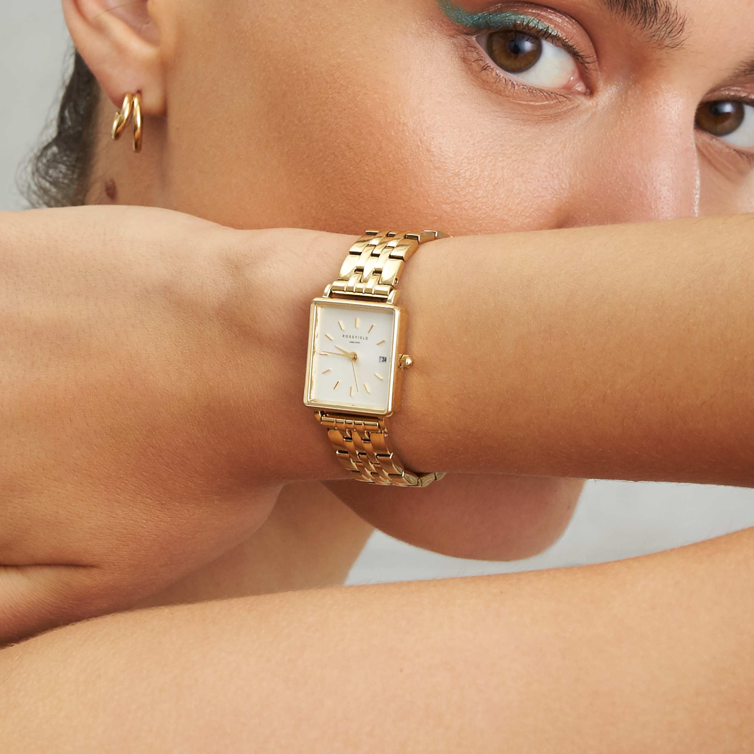 Boxy XS Gold + Bracelet Gift Set - Image 5