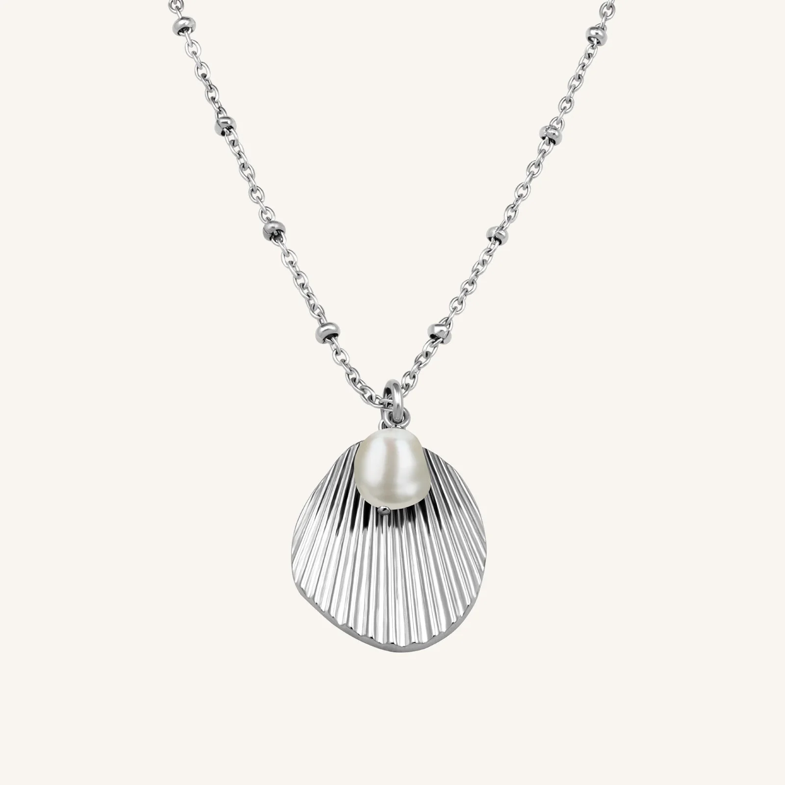 Shell and pearl necklace - Image 5