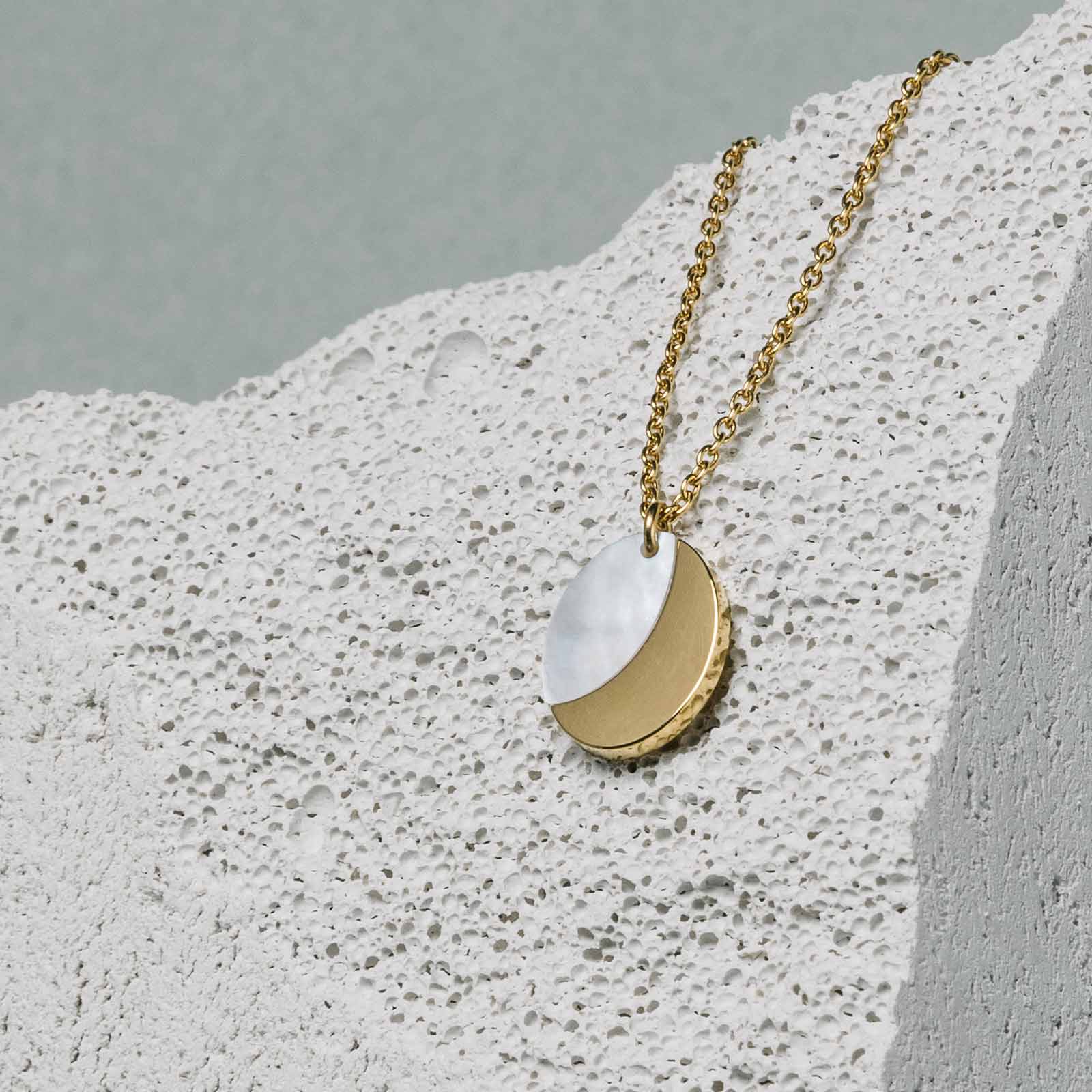 Unite Mother of Pearl Necklace - Image 5